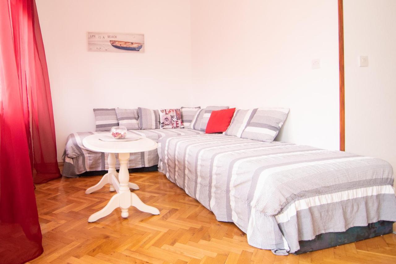 Apartmani Ivana Kaštela المظهر الخارجي الصورة