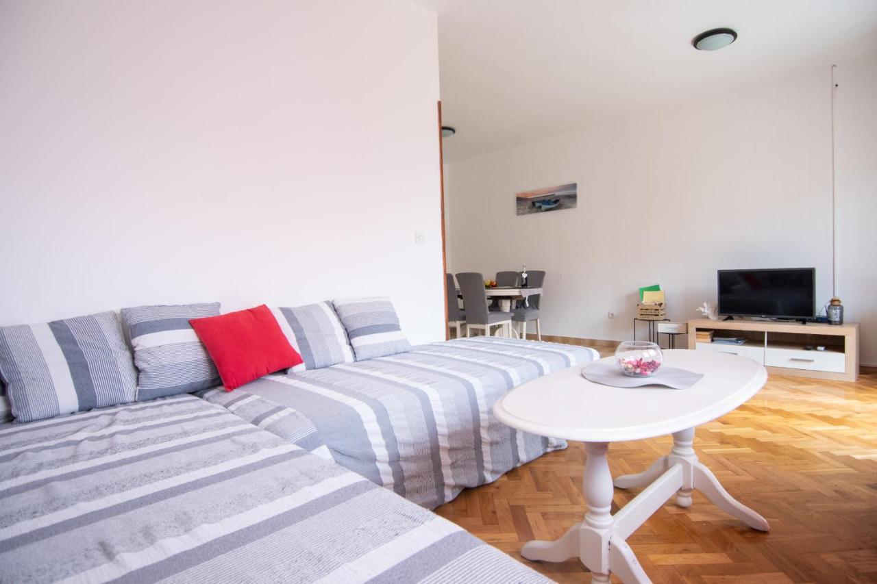 Apartmani Ivana Kaštela المظهر الخارجي الصورة